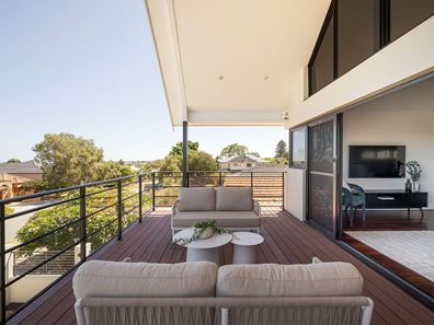 84 Paramatta Road, Doubleview WA 6018