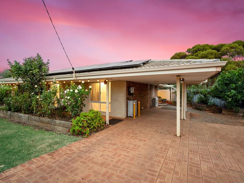 17 Littlewood Place, West Lamington