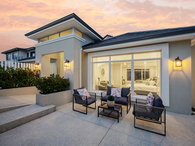 46 Woodlands Street, Woodlands WA 6018