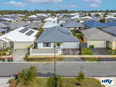 9 Underclub Road, Yanchep WA 6035