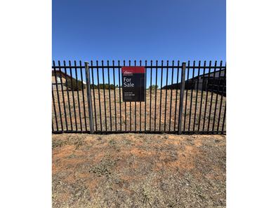 4 Mcleod Street, South Carnarvon WA 6701