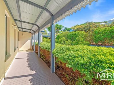 95 Burgoyne Road, Port Albany WA 6330