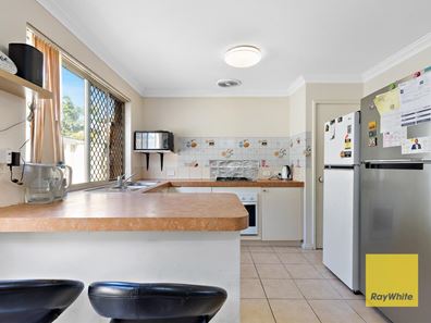 9/4-12 Ayer Road, Queens Park WA 6107