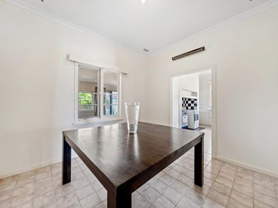 8 Plummer St, East Victoria Park WA 6101