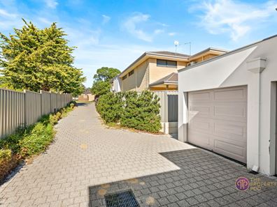 74D Eastdene Circle, Nollamara WA 6061