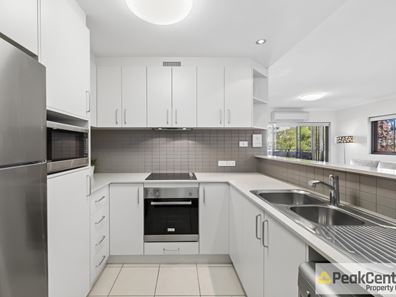 21/18 Wellington Street, East Perth WA 6004