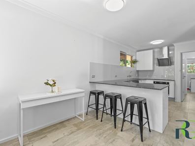6/2 Adrian Street, Palmyra WA 6157