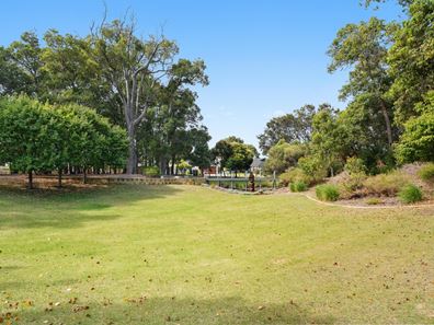 4 Scoparia Way, Baldivis WA 6171