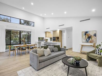 8 Pendine Street, Carine WA 6020