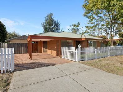 24 Pollock Street, Bentley WA 6102