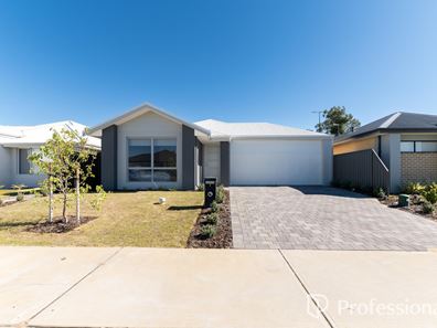 7 Alperton Street, Dayton WA 6055