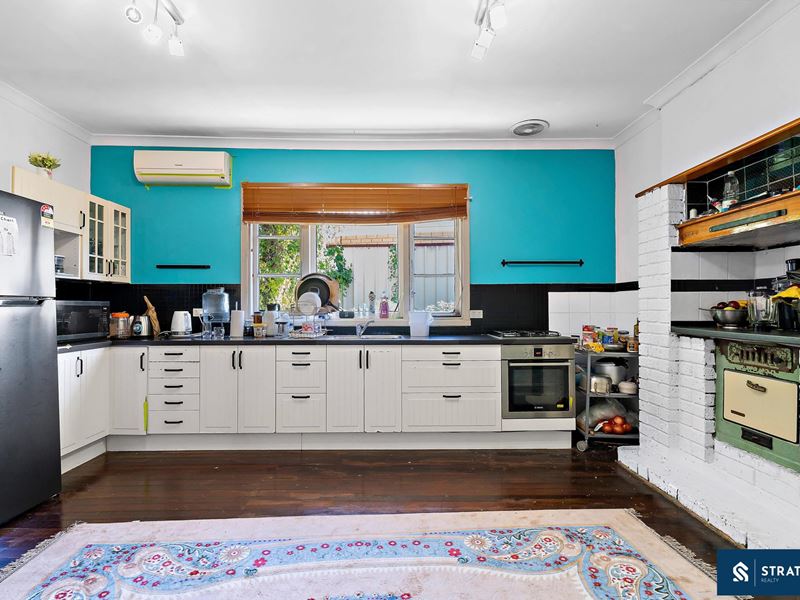 64 The Crescent, Maddington