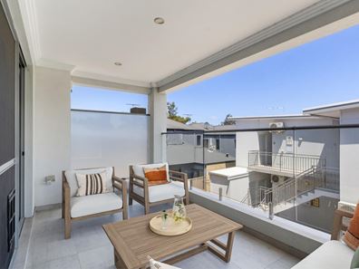 Unit 5/24 Farris Street, Innaloo WA 6018