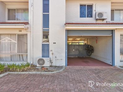 26B Casserley Avenue, Girrawheen WA 6064