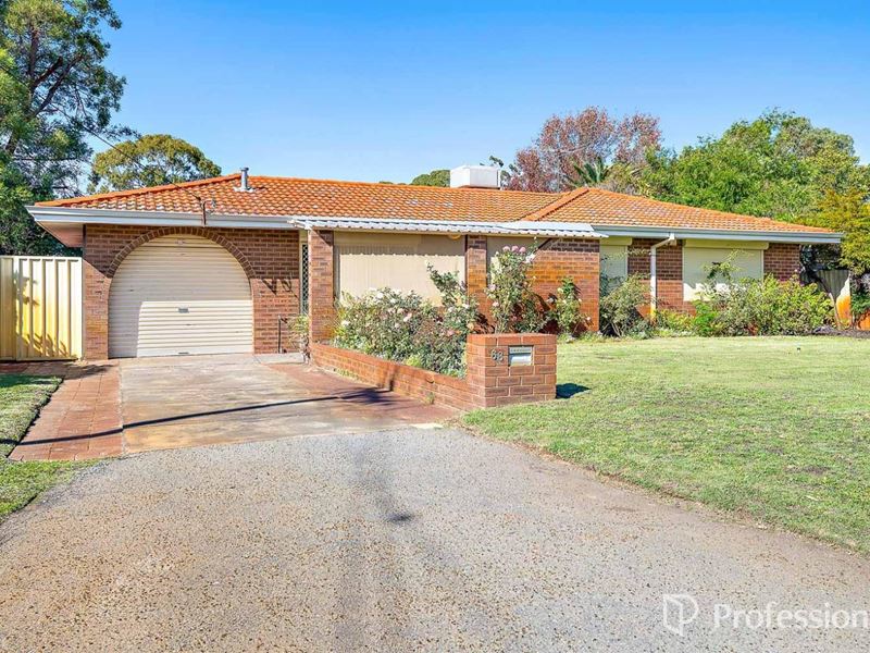 66 Grovelands Drive, Camillo WA 6111