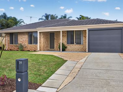 19 Manyarra Turn, Joondalup WA 6027