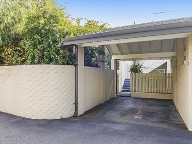16/56 Money Road, Melville WA 6156