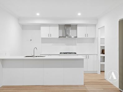 77 Vaughan Crescent, Forrestdale WA 6112