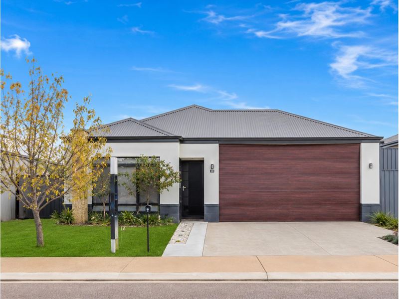 48 Castella Drive, Caversham