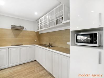 49 Kenton way, Calista WA 6167