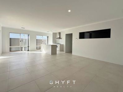 34 Tapin Street, Yanchep WA 6035