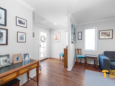 74 Vincent Street, Beverley WA 6304