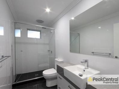 5/7 Swanston St, Yokine WA 6060