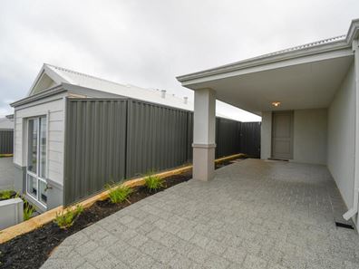 18B Westport Street, Madora Bay WA 6210