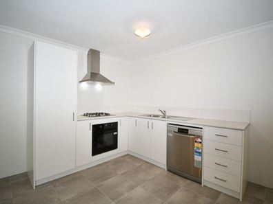 18B Westport Street, Madora Bay WA 6210