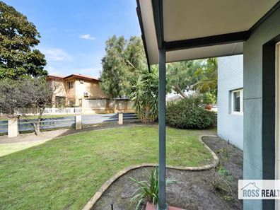 21 Rudge Place, Lockridge WA 6054