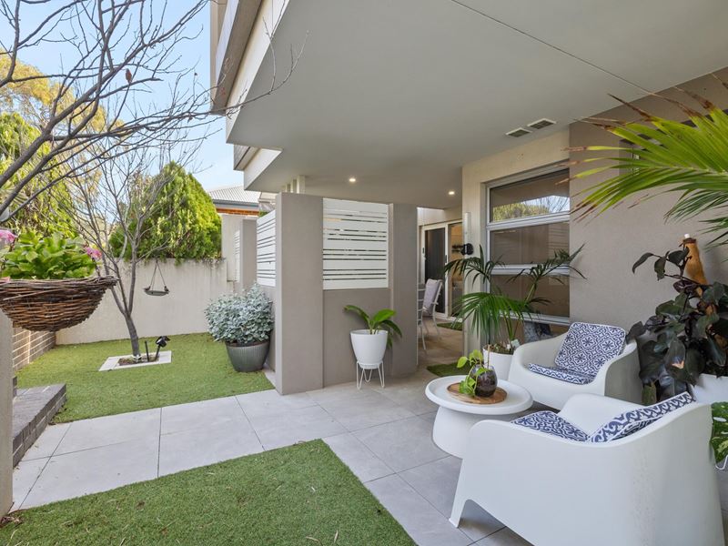 1/323 Hector Street, Tuart Hill