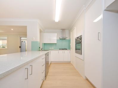 7 Baltic Mews, Waikiki WA 6169