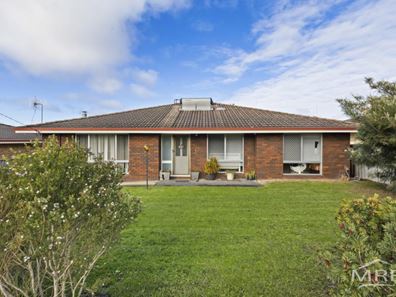 15 Sherwood Drive, Mckail WA 6330