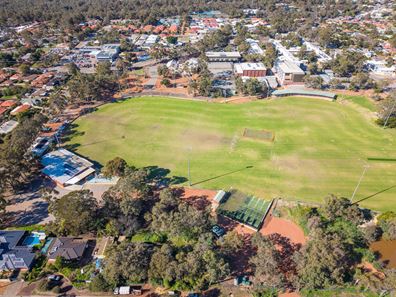 6a Mcrae Road, Kalamunda WA 6076