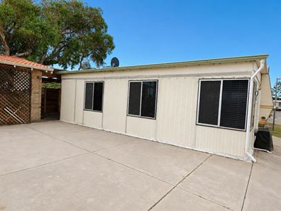 7/1 Williams Way, Seabird WA 6042