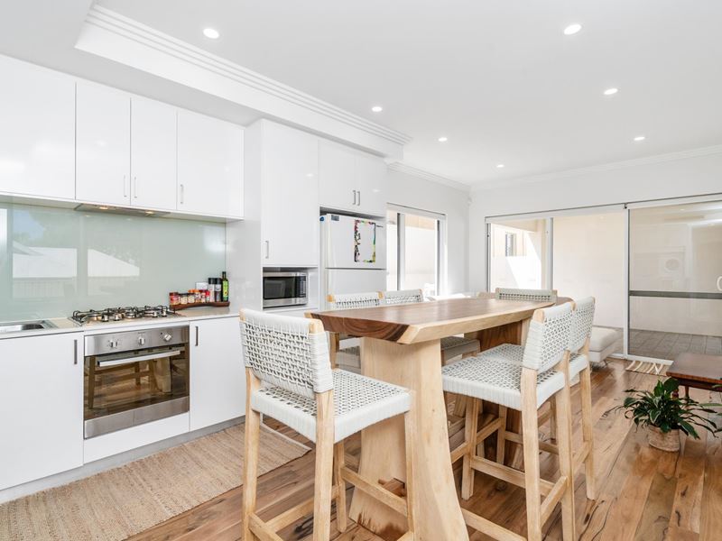 2/3 Norman Street, Fremantle
