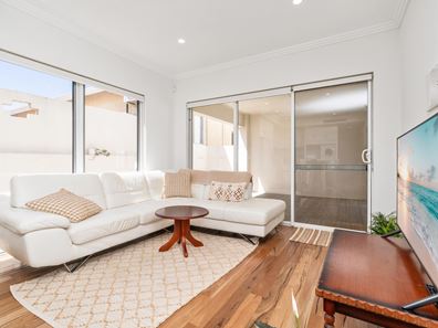 2/3 Norman Street, Fremantle WA 6160