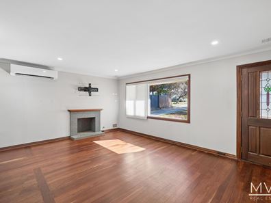 9 Benedick Road, Coolbellup WA 6163