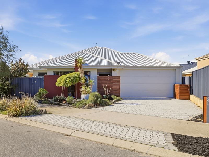 20 Woodbridge Circuit, Meadow Springs