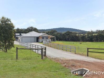 19 Sims Road, Bakers Hill WA 6562