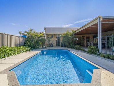 24 Reynolds Road, Forrestfield WA 6058