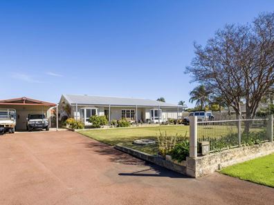 24 Reynolds Road, Forrestfield WA 6058