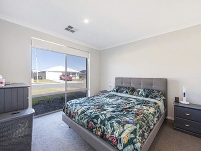 47 Kalbarri Way, Dawesville WA 6211