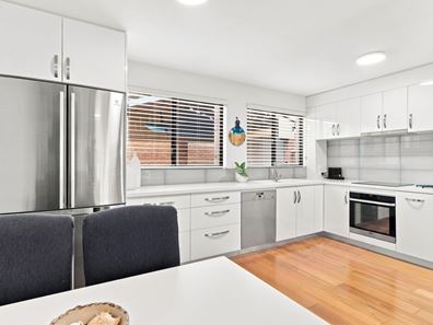 2/198 Chapman Road, Beresford WA 6530