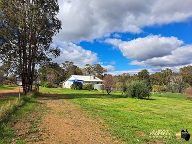 311 Mayo Road, Gidgegannup WA 6083