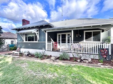 13 Mclarty Street, Waroona WA 6215