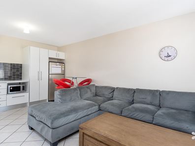 3/8 Rutland Avenue, Lathlain WA 6100