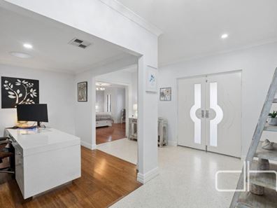 26 Craighall Turn, Madeley WA 6065
