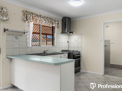 2/60 Ivanhoe Street, Bassendean WA 6054
