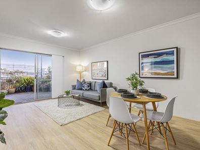 12/2 Royston Link, Butler WA 6036
